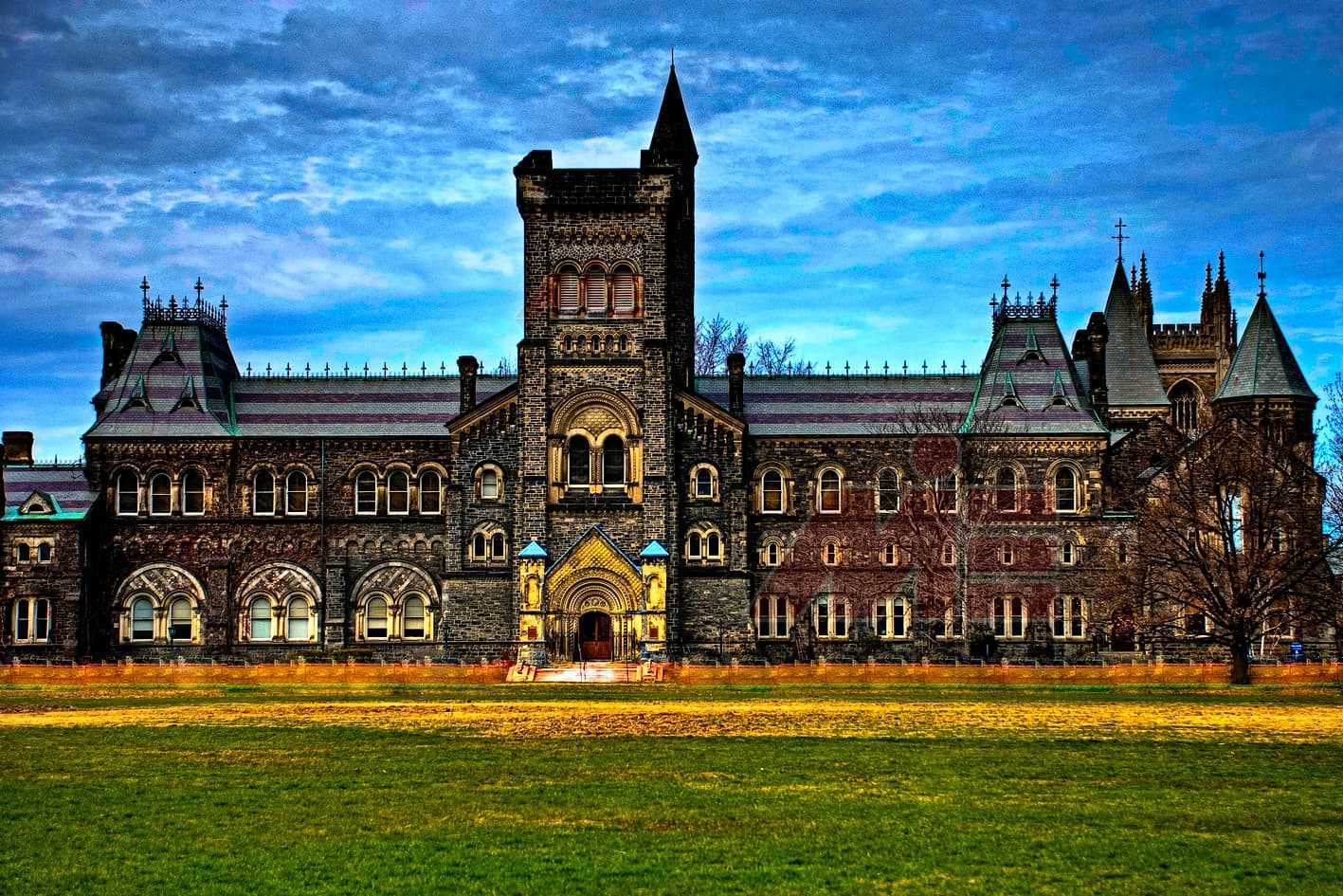 University College Toronto 1   April 2009 HDR تحصیل در کانادا بدون مدرک زبان