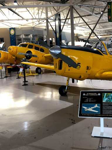 موزه میراث هواپیمای جنگی کانادا